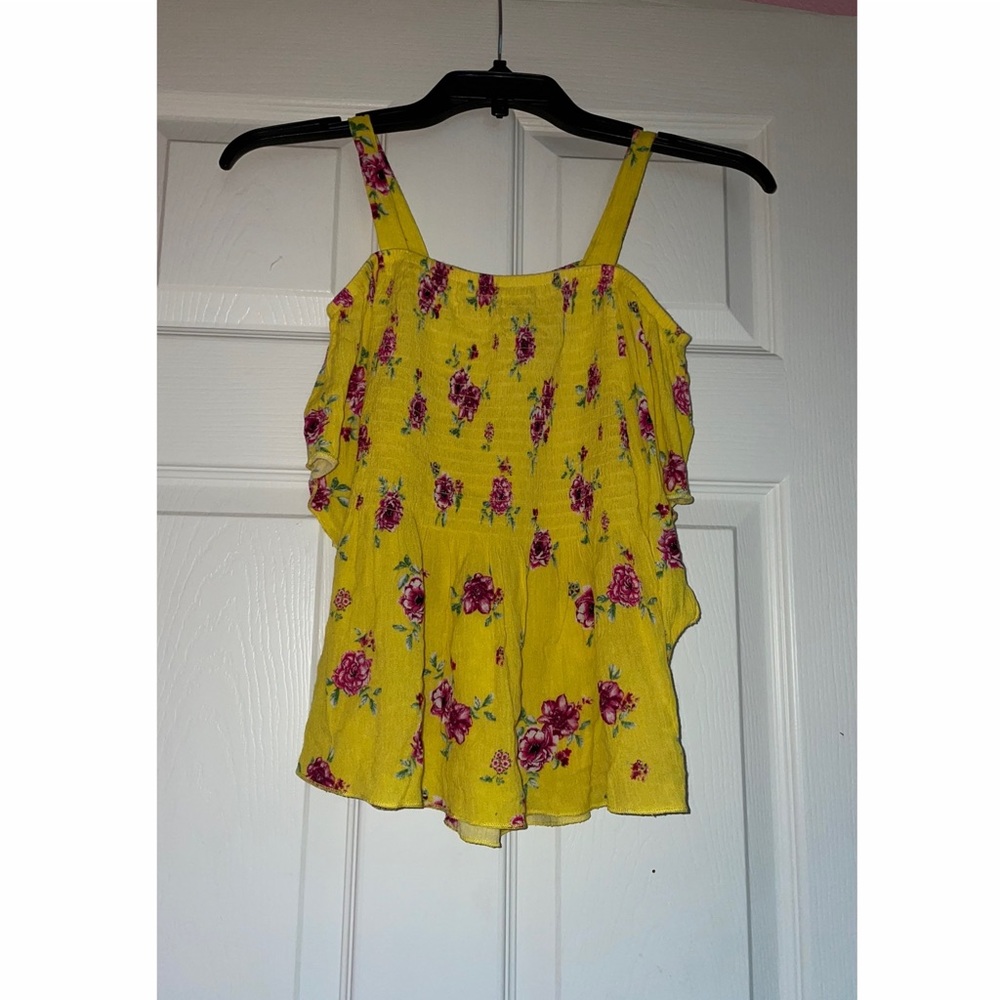 NWT Yellow Floral Peplum Top